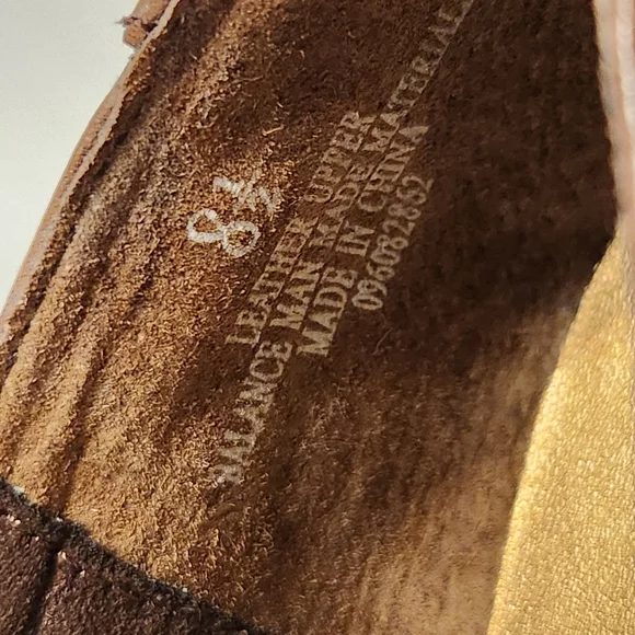 Mossimo, 8.5, DarkTan/LightBrown - Picture 8 of 8